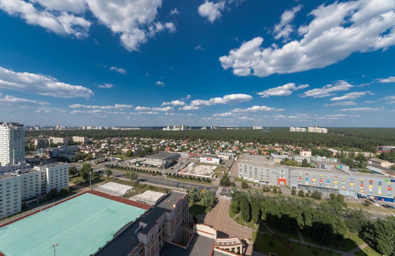 Люкс На Бориспільській Жк Олімпік Парк, Генератор На Будинку Kiev Bagian luar foto